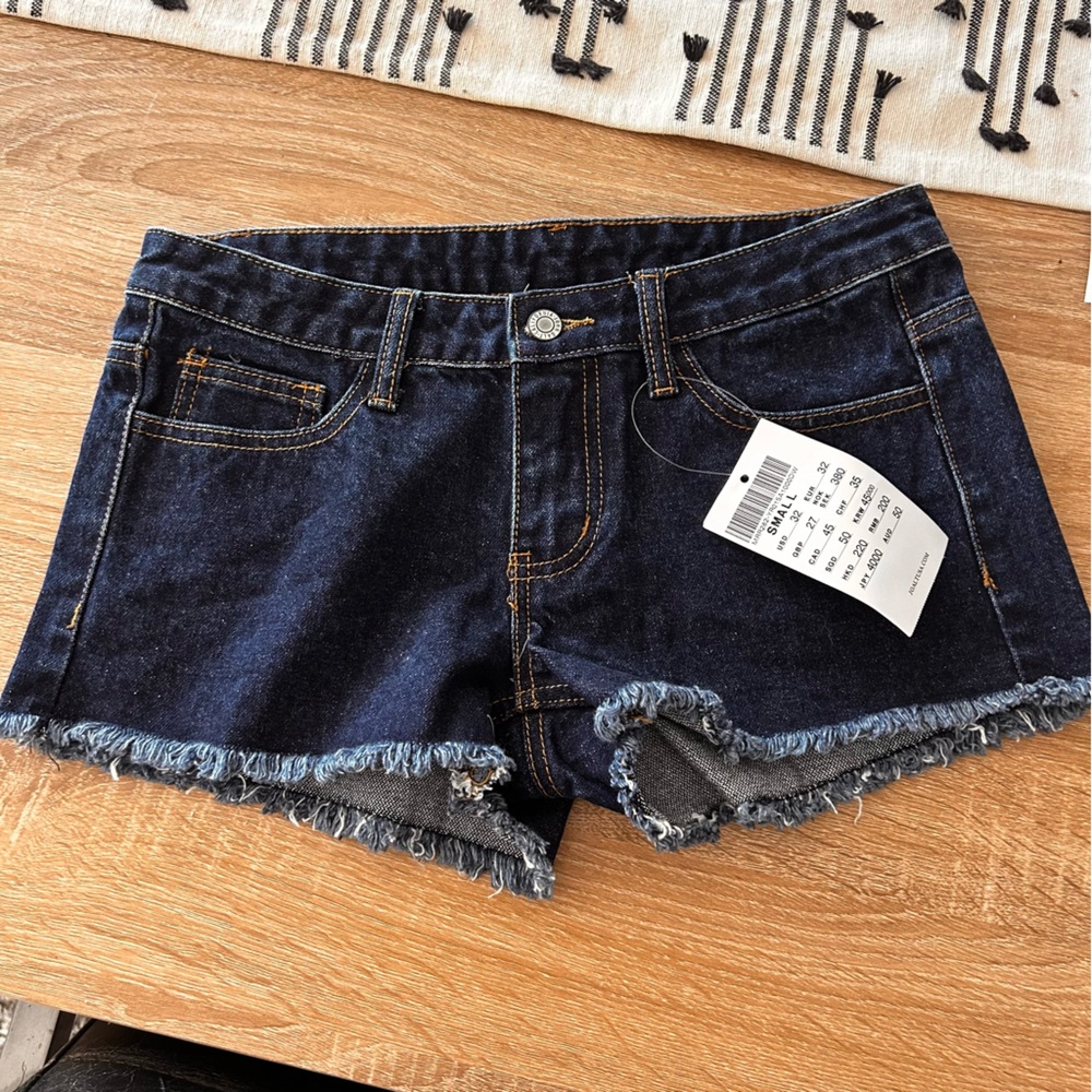 Brandy Melville darkwash cutoff Denim Frayed Hem teen jean Shorts small 25 NWT